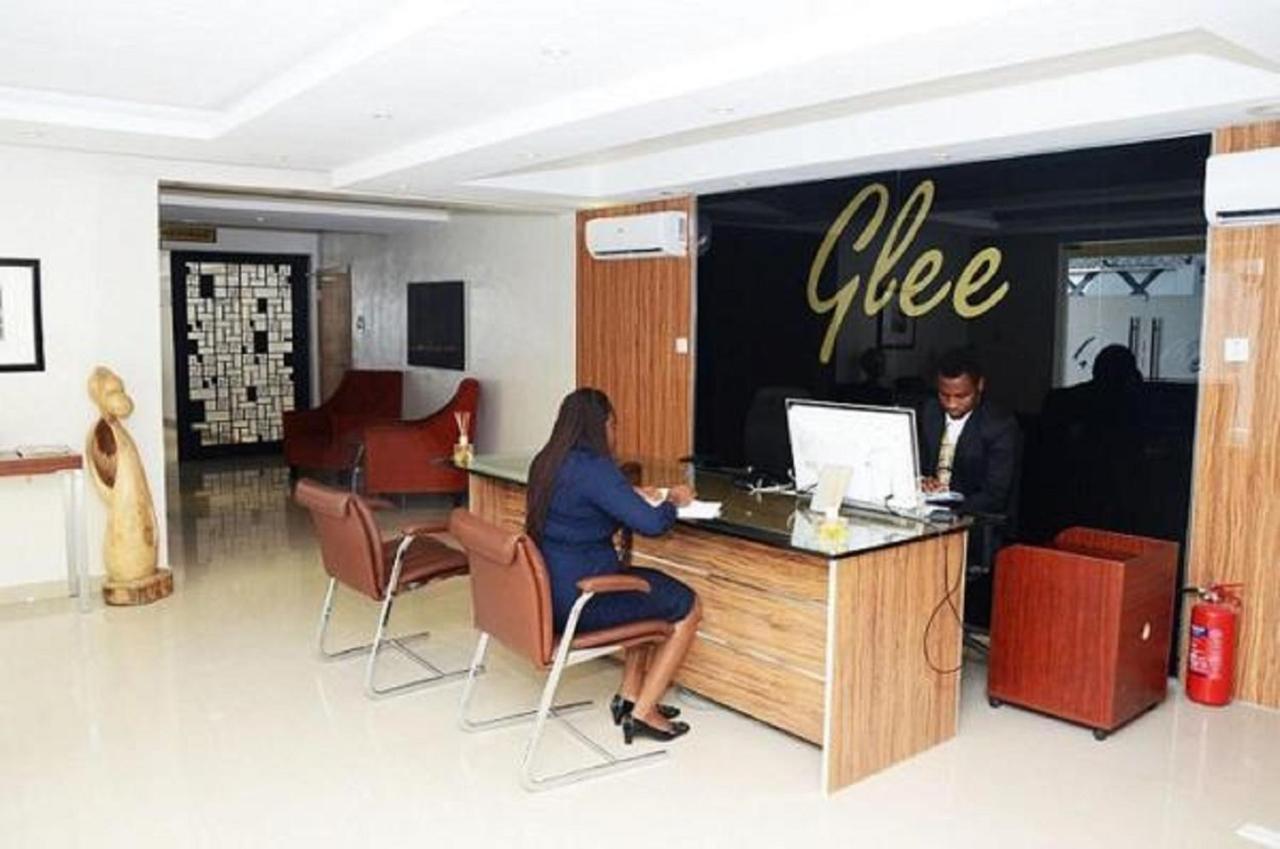 Glee Hotel Aliayabiagba ภายนอก รูปภาพ